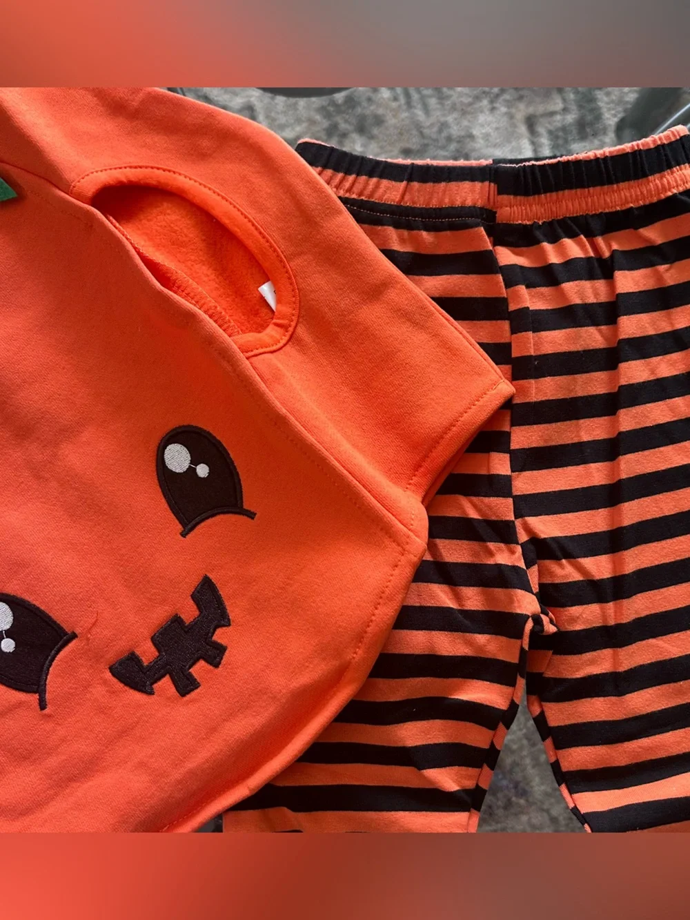 6-12M Pumpkin Costume with Green Leaf Collar
